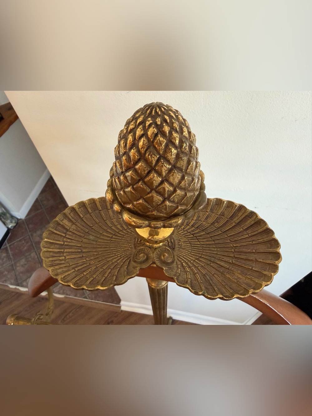 Vintage Solid Brass Pineapple Valet Stand Clothes Butler Hollywood Regency Heavy - Picture 10 of 16